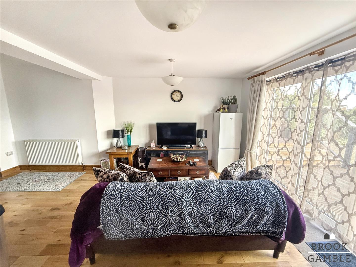 6 Bedroom House - Detached. Willingdon Road in Eastbourne,  37